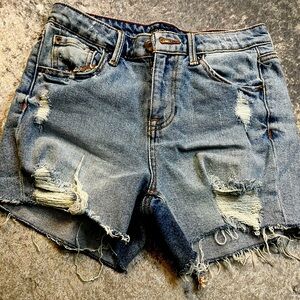 Ripped Denim shorts